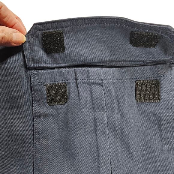 Haggar Comfort Cargo Shorts with Tech Pocket Expandable Waistband Men's 40 NWT - Picture 4 of 10